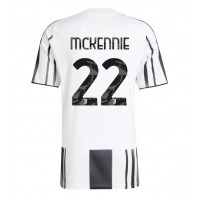 Fotbalové Dres Juventus Weston McKennie #22 Domácí 2025-26 Krátký Rukáv